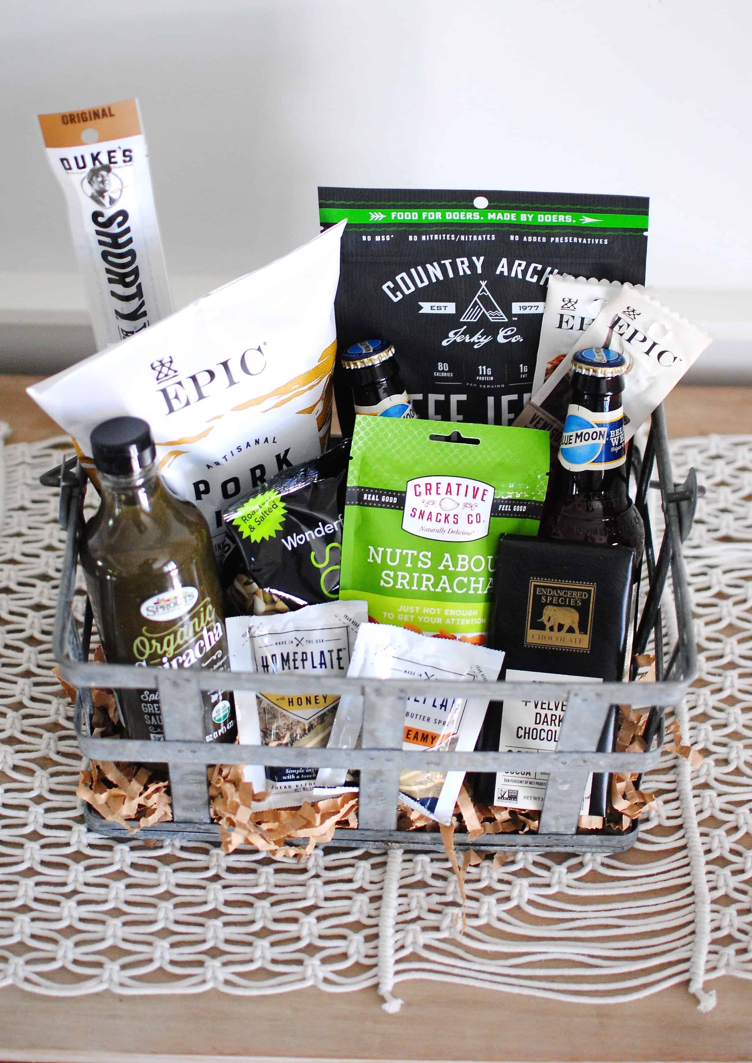 Snack basket