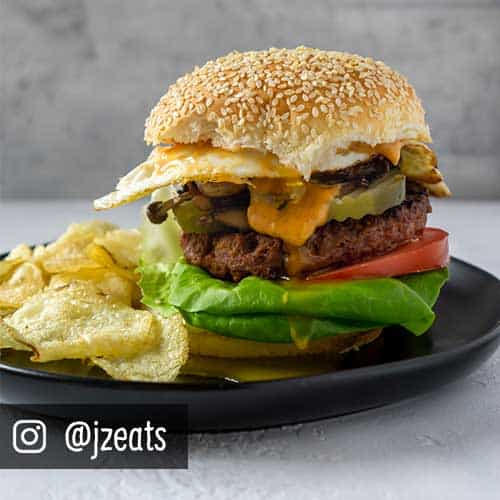 Beyond-Meat-Burger-@jzeats