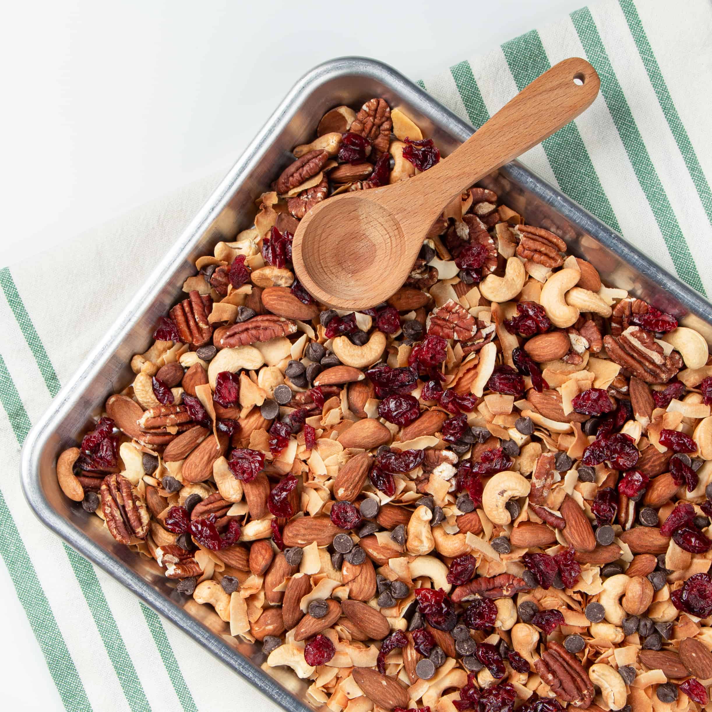 One-pan Trail Mix with nuts and fruit