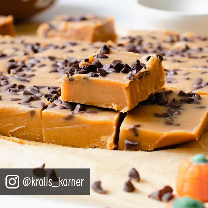 Peanut butter pumpkin fudge