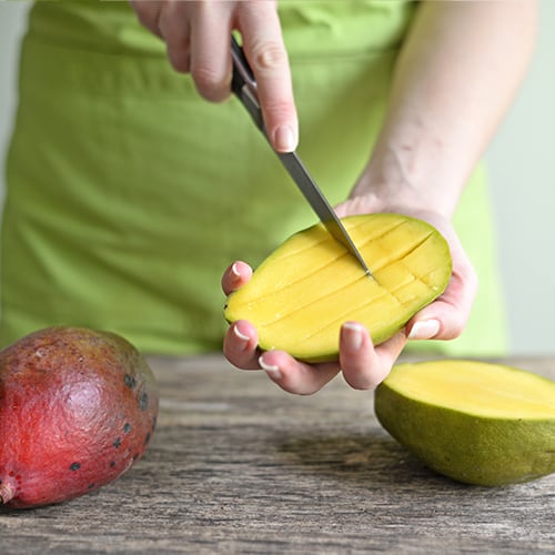 Mango slicing step 3