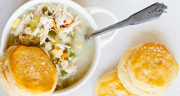 Slow Cooker Chicken Pot Pie Soup