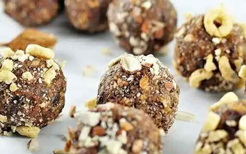 Pumpkin Pie Protein Bites